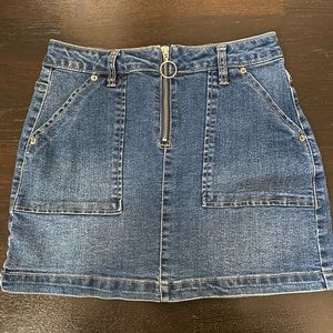 Denim stretchy mini skirt 90s style (size 1)
